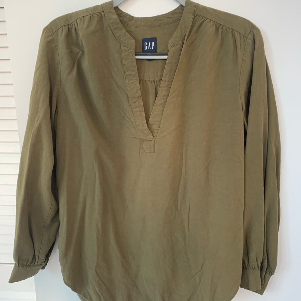 GAP Women's Olive Green Top